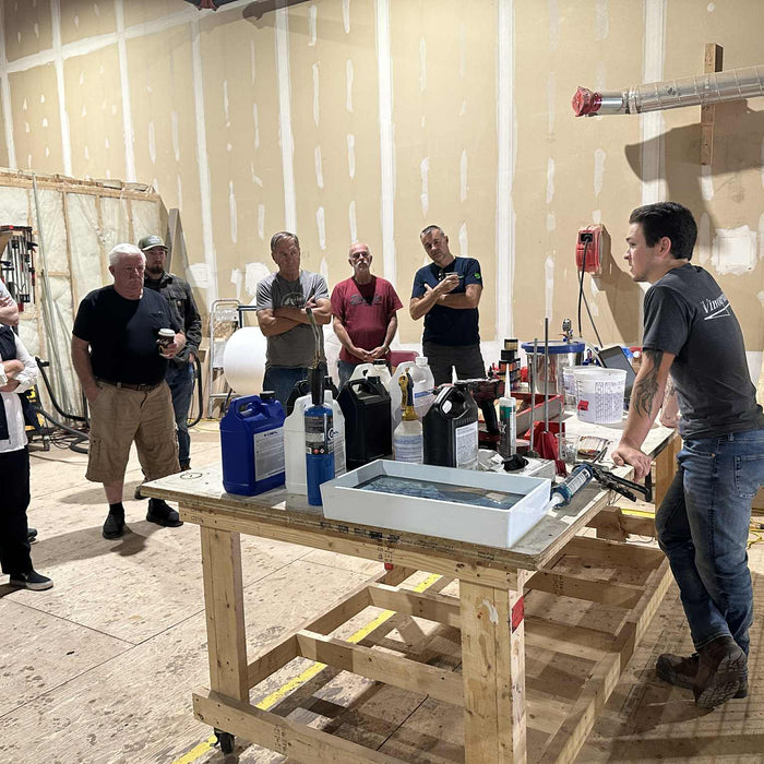Live Epoxy Basics Seminar at Vinogradofff – October 4, 2025