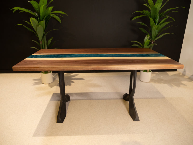 6 leg River Table
