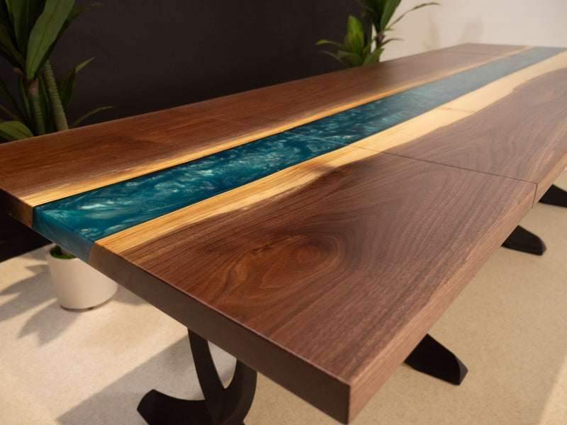 6 leg River Table