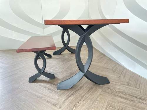 FlowyLine Base:108 Curva - Bench Legs